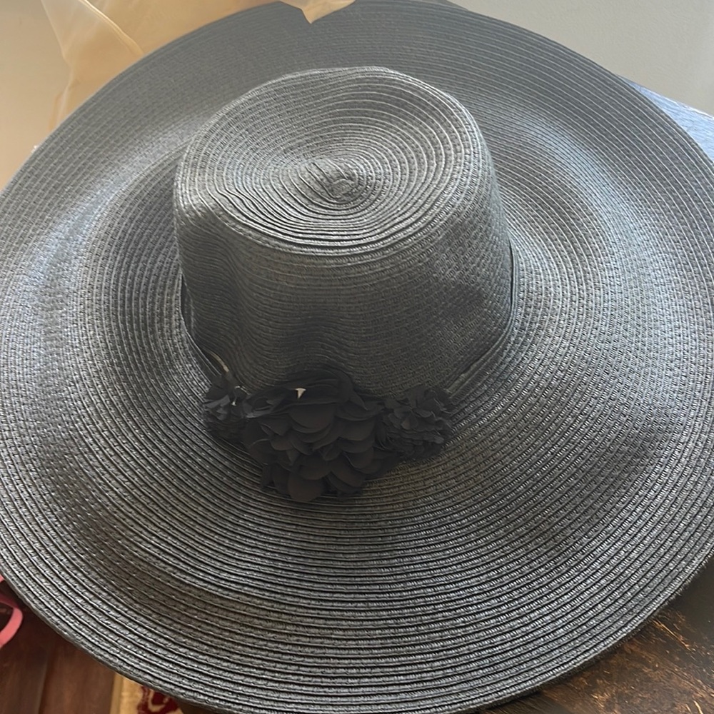 Black hat